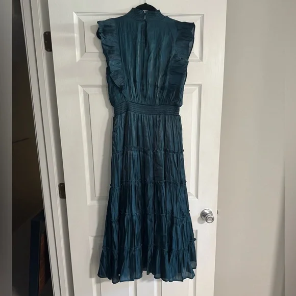 Lulus Take a Glance Emerald Green Tiered Mock Neck Midi Dress - Picture 4 of 8